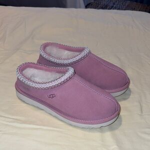 UGG Women’s Pink Suede Shearling Clog Slippers